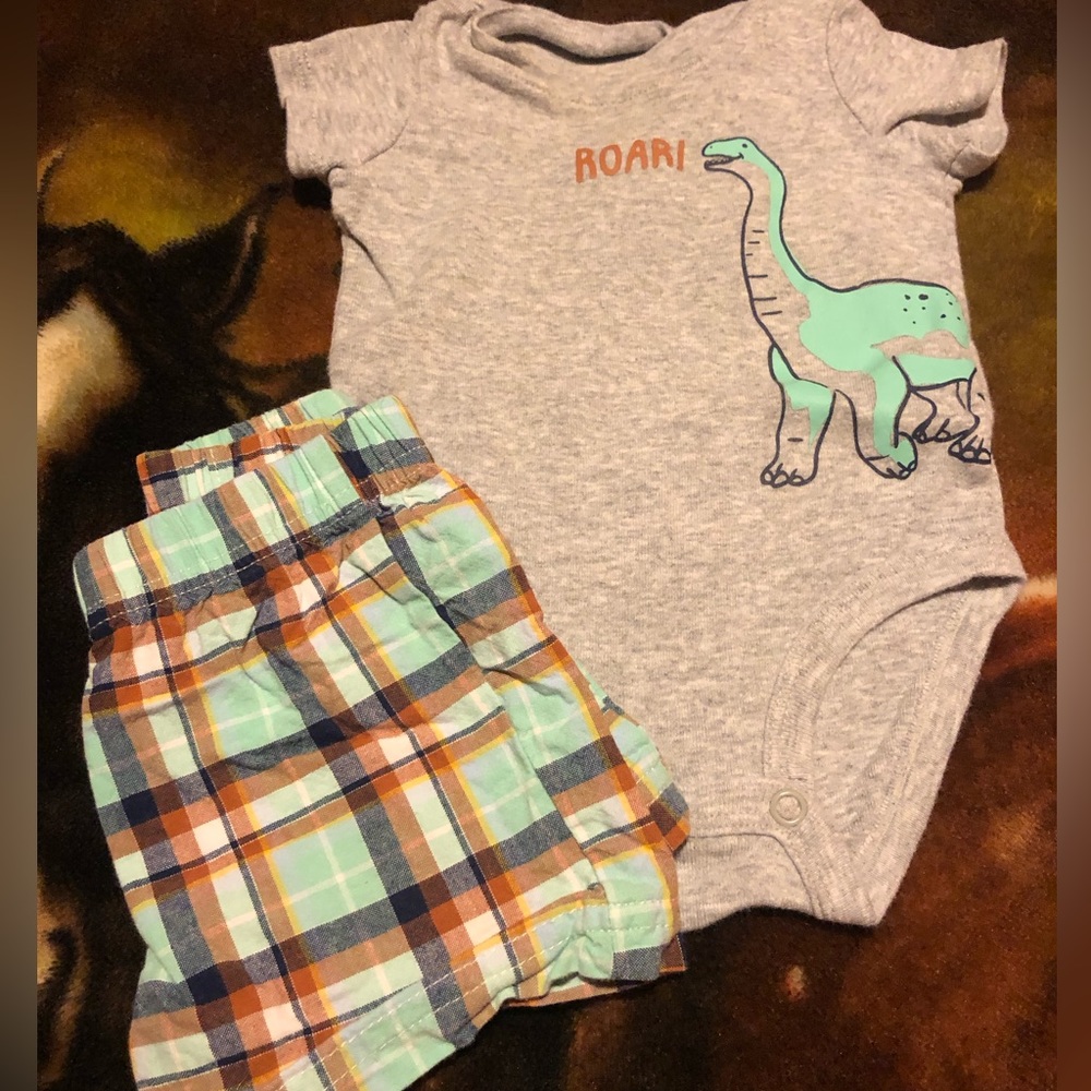 3 month onesie and shorts set.